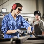 PSA Arbeitskleidung Berufskleidung Schutzbrille Gehörschutz Kapselgehörschuz Werkstatt
