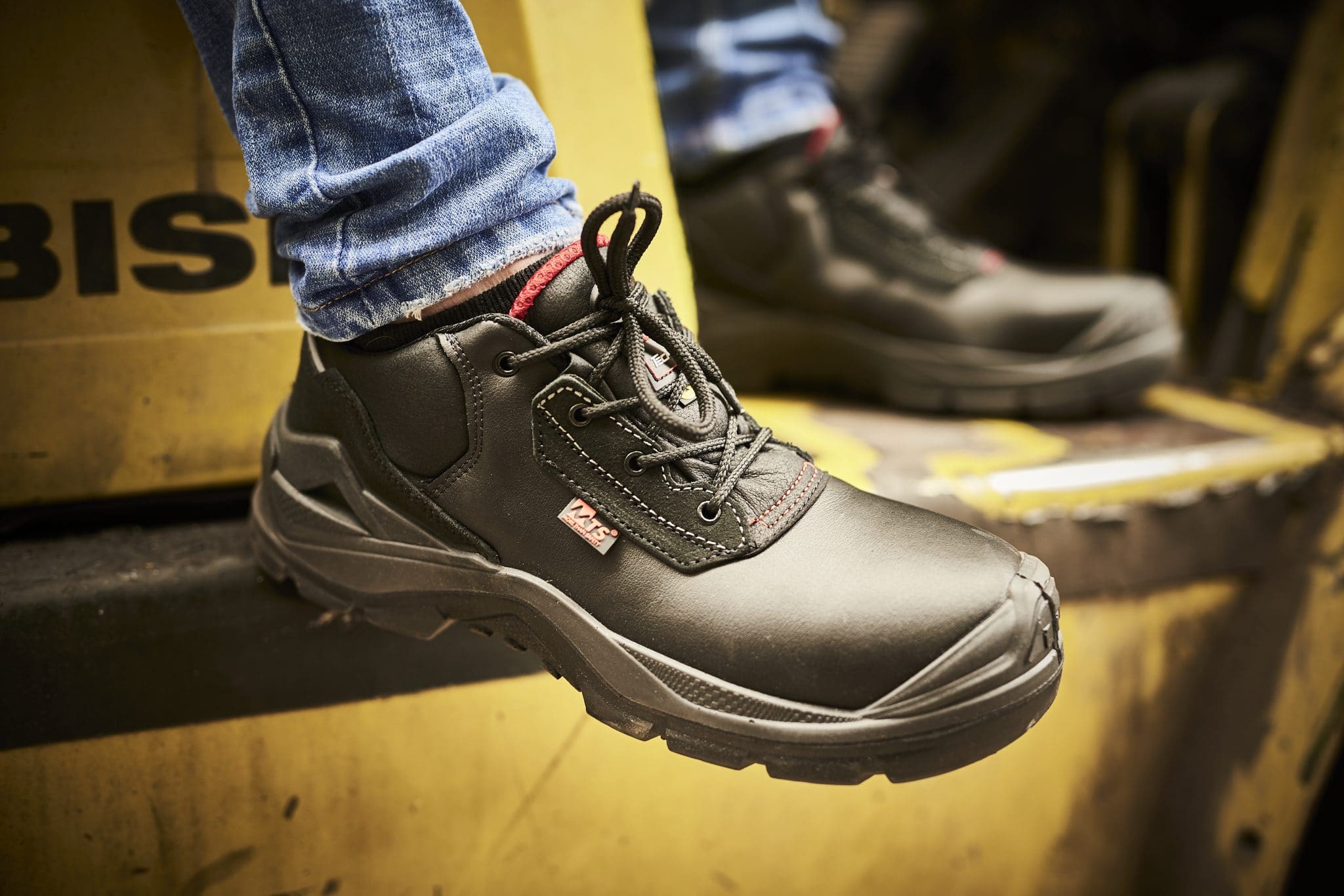 Sicherheitsschuhe S3 im Arbeitseinsatz
